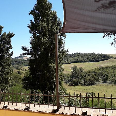 Agriturismo Alle Rose Volterra Exterior photo