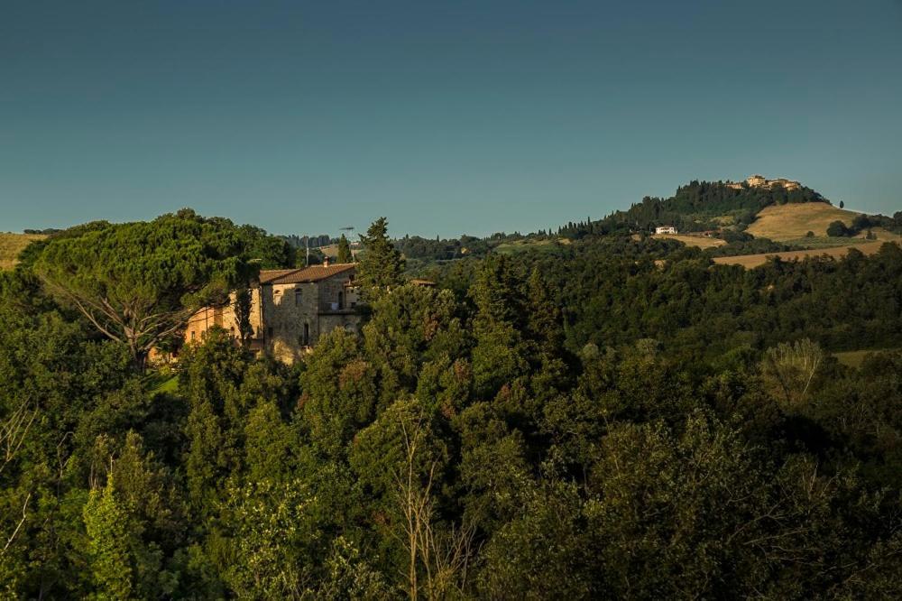 Agriturismo Alle Rose Volterra Exterior photo