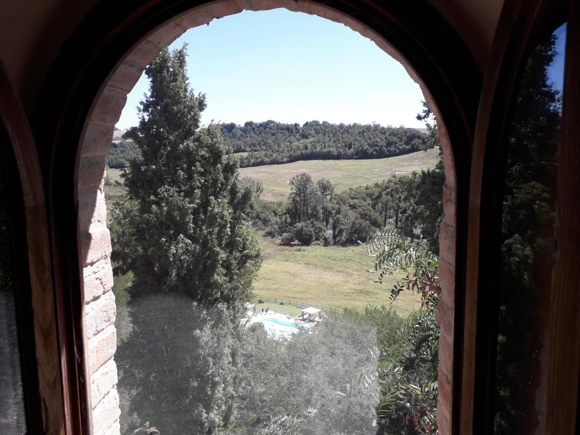 Agriturismo Alle Rose Volterra Exterior photo